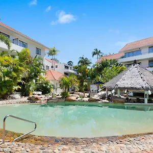 3* Apartahotel International