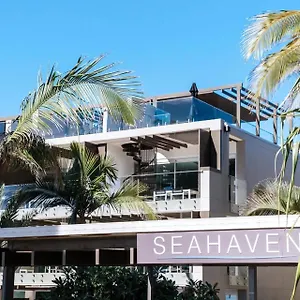 4* Resort Seahaven Noosa Beachfront